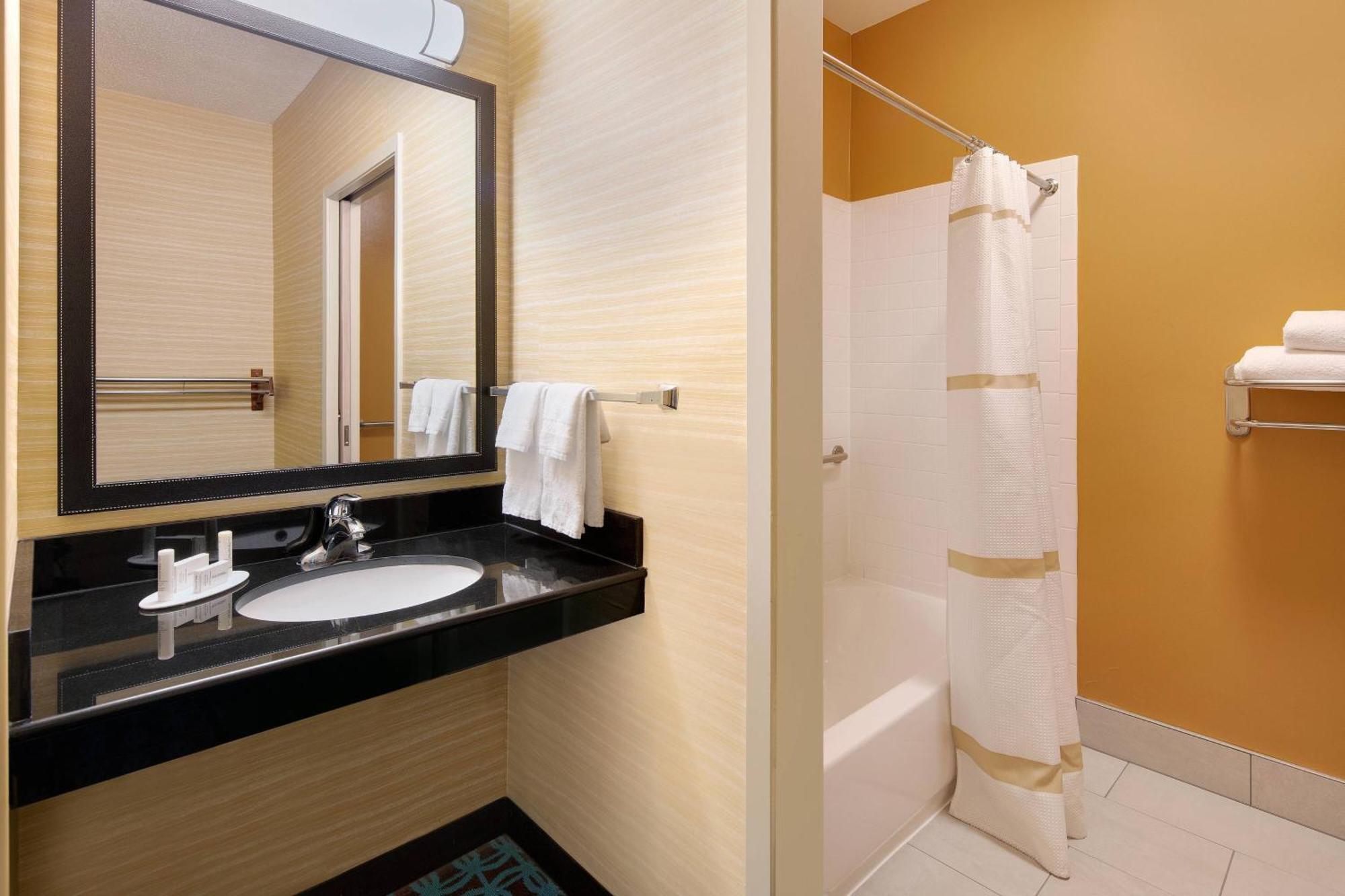 Fairfield Inn & Suites Austin University Area Kültér fotó
